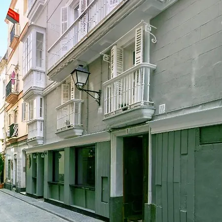 Genteel Plaza De Espana Апартаменти