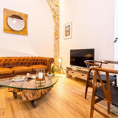 Genteel Plaza De Espana