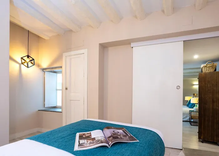 Genteel Plaza De Espana * 카디스