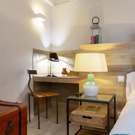 Genteel Plaza De España *