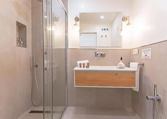 Genteel Plaza De España *