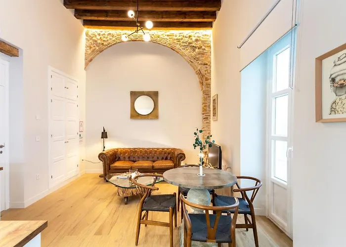 Genteel Plaza De España