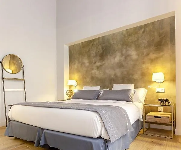 Genteel Plaza De España