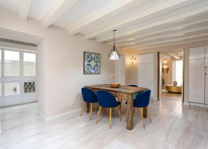 Genteel Plaza De España * Cádiz